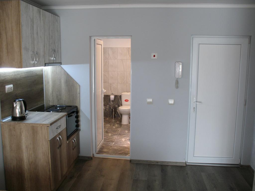 Leon Rent Studio 8 Apartman Veliko Tarnovo Kültér fotó